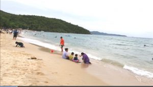 หาดทรายแก้ว