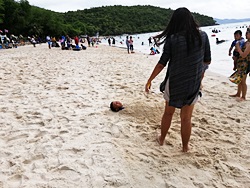 หาดทรายแก้ว