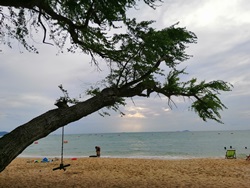 หาดทรายแก้ว